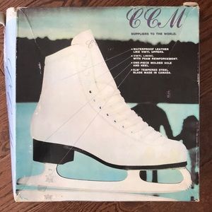 CCM Ice Skates, size 9